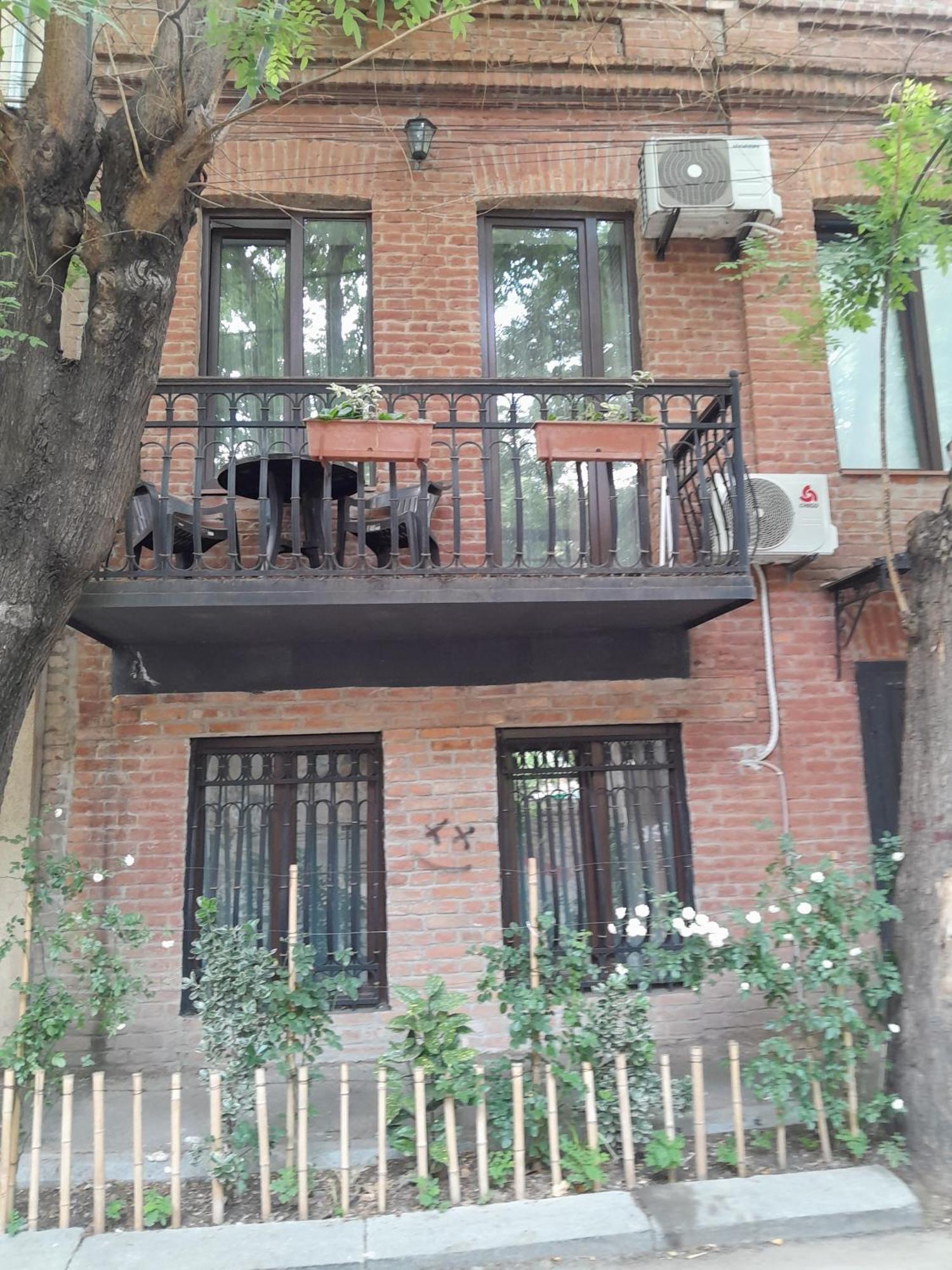 Sunflower Hotel Tbilisi Exterior foto